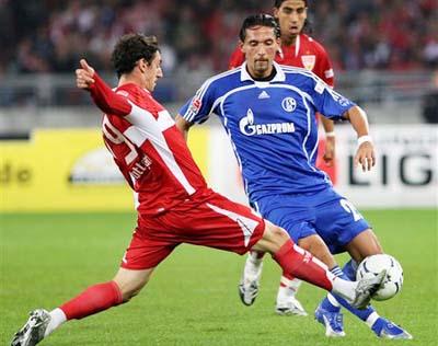 仅展现了管 仅展现了管